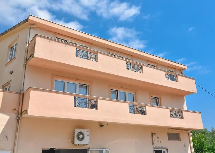 Apartments Bjelanovic